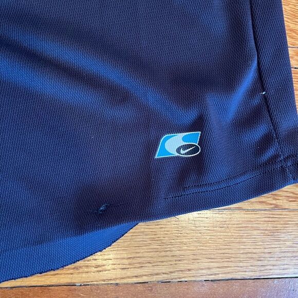 Y2K Nike shorts - Picture 2 of 5